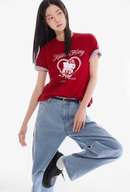 SPAO X HELLO KITTY | 修身短袖T恤 (白色/紅色)